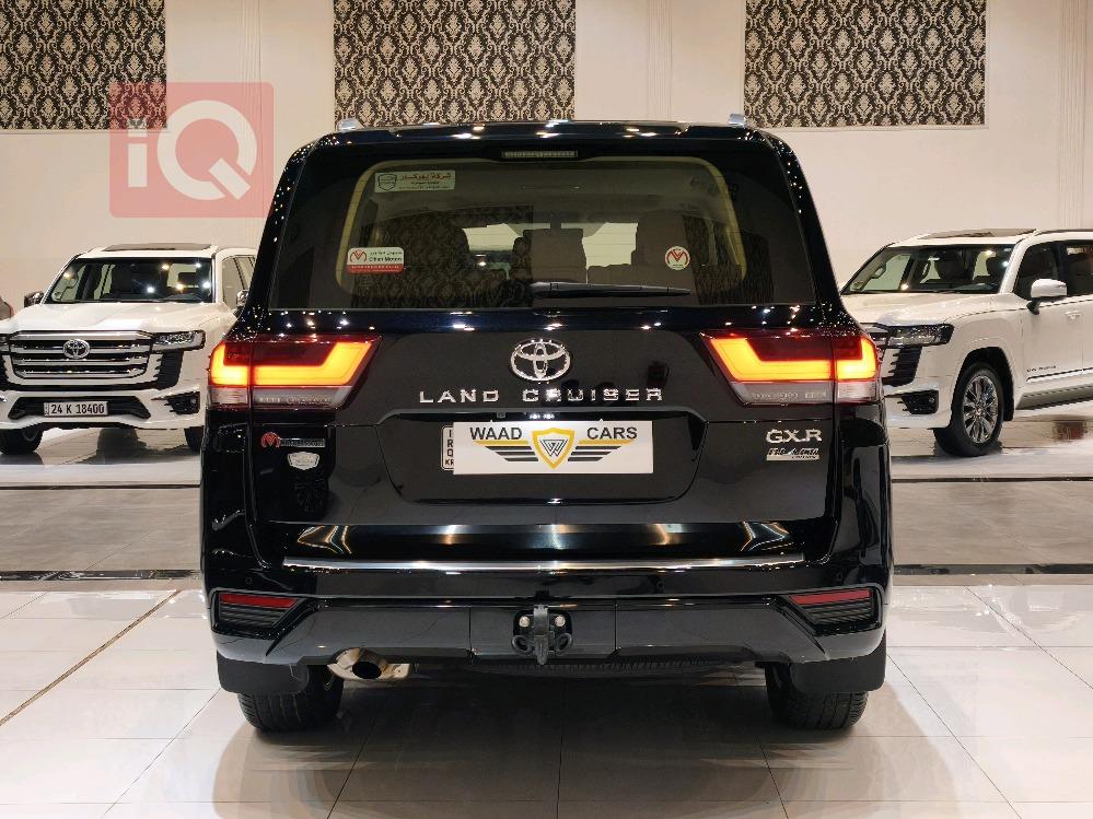 تويوتا لاندكروزر